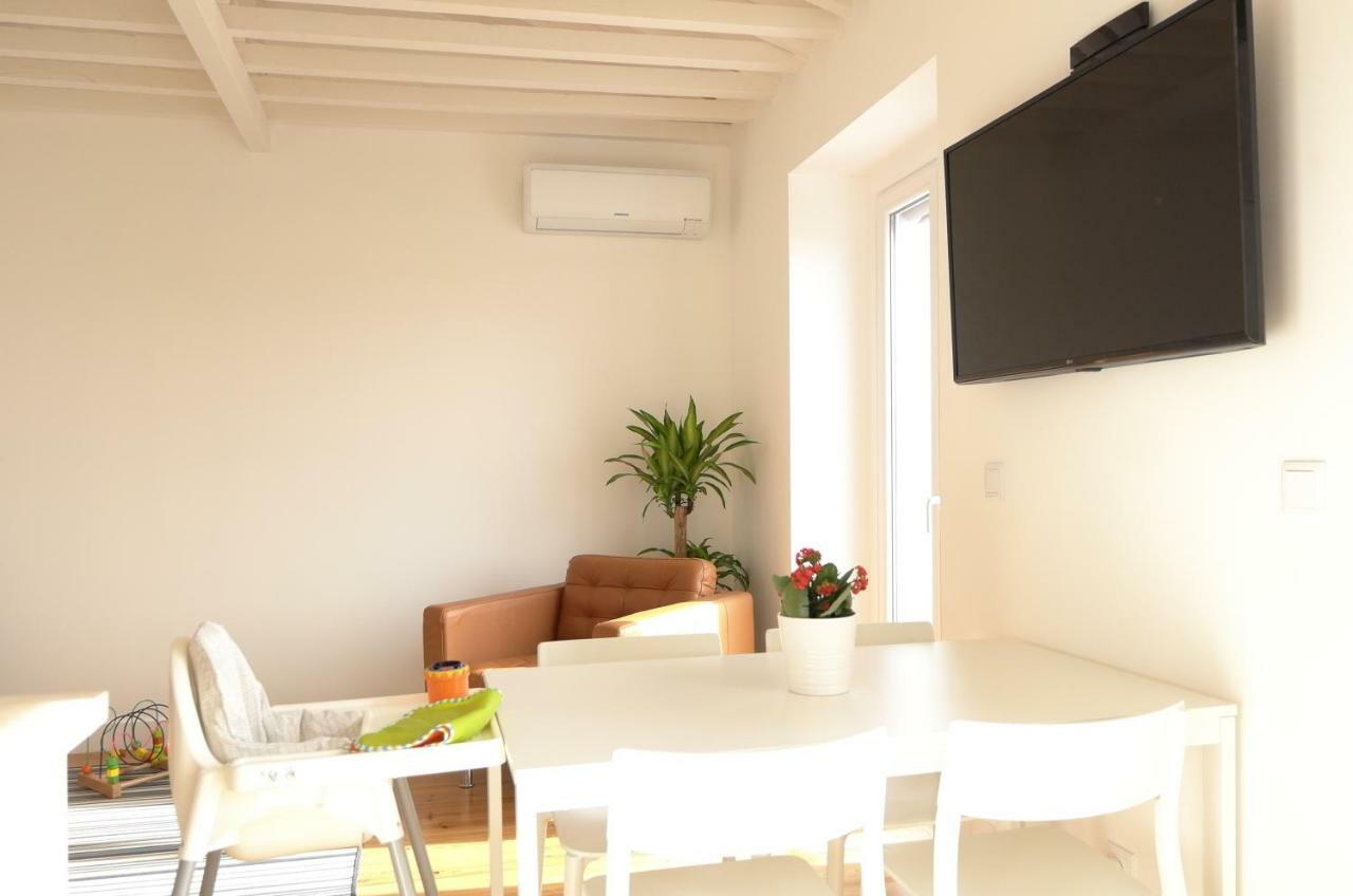 Ocean View Penthouse Apartment Paco de Arcos Bagian luar foto